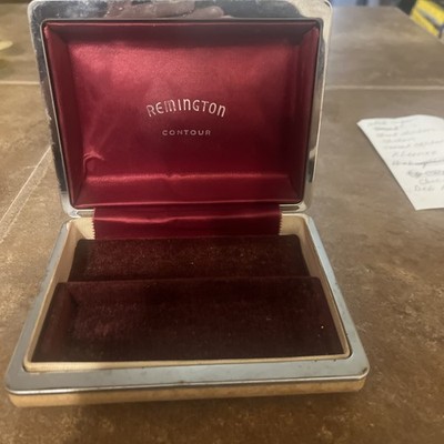 VINTAGE REMINGTON CONTOUR ELECTRIC SHAVER  CASE Only