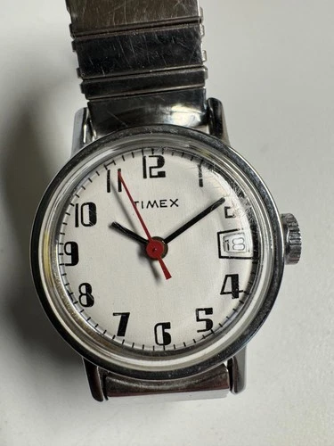 Timex Vintage Women's Petite Wind Up Watch 24MM Runs Good