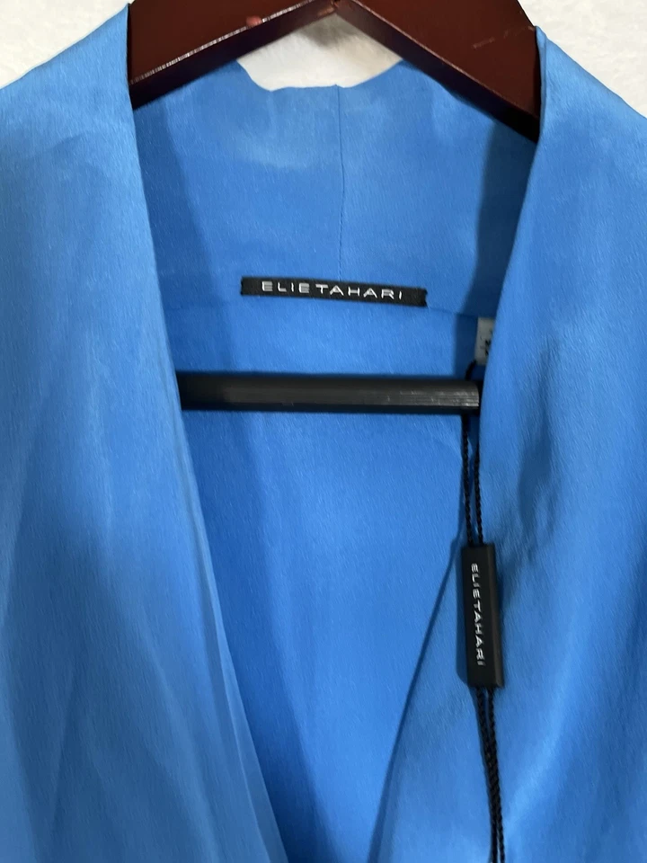 Blusa Elie Tahari l L Diseñador Seda Satén Reunida Cuello en V Alto Bajo Carrera Concha Foto 2 de 4
