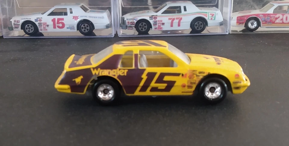Vintage Ertl 1/64 nascar #15 Wrangler Thunderbird - Image 2 of 4