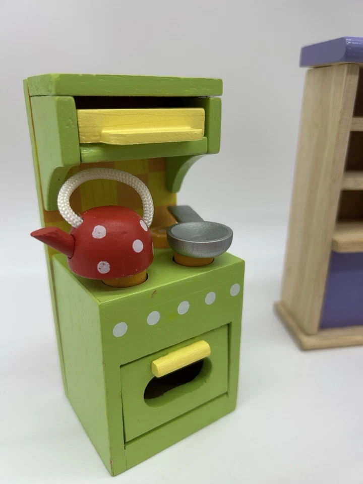 Le Toy Van Wooden Dollhouse Furniture Kitchen & Dining Room In Great Condition - image 2 of 3