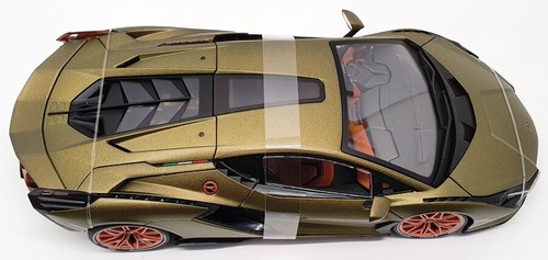 Burago 1/18 Scale Model Car 11046 -2020 Lamborghini Sian FKP 37 Hybrid - Olive - Picture 3 of 5