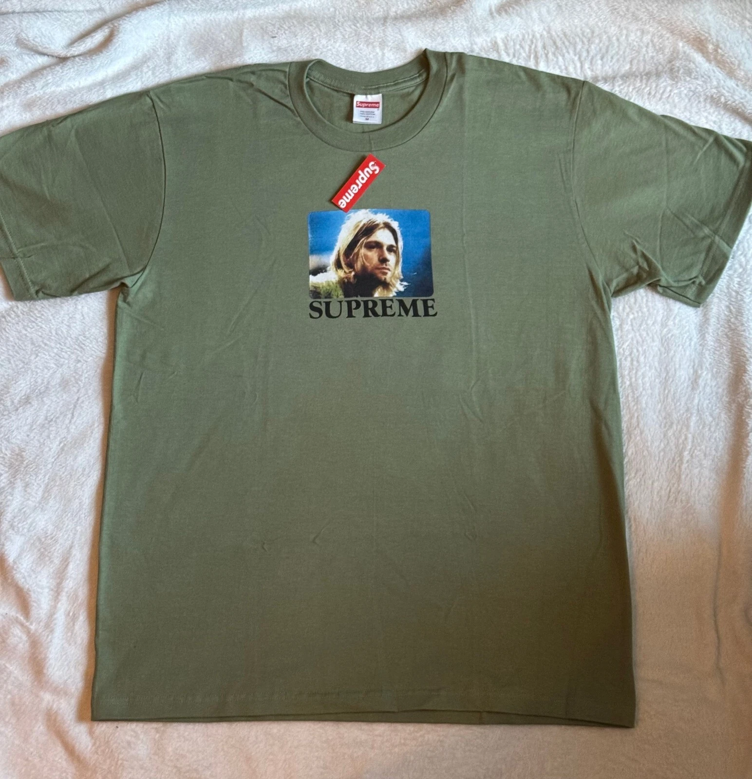 Tee shirt Supreme Kurt Cobain Olive MEDIUM neuf 100% authentique FW23