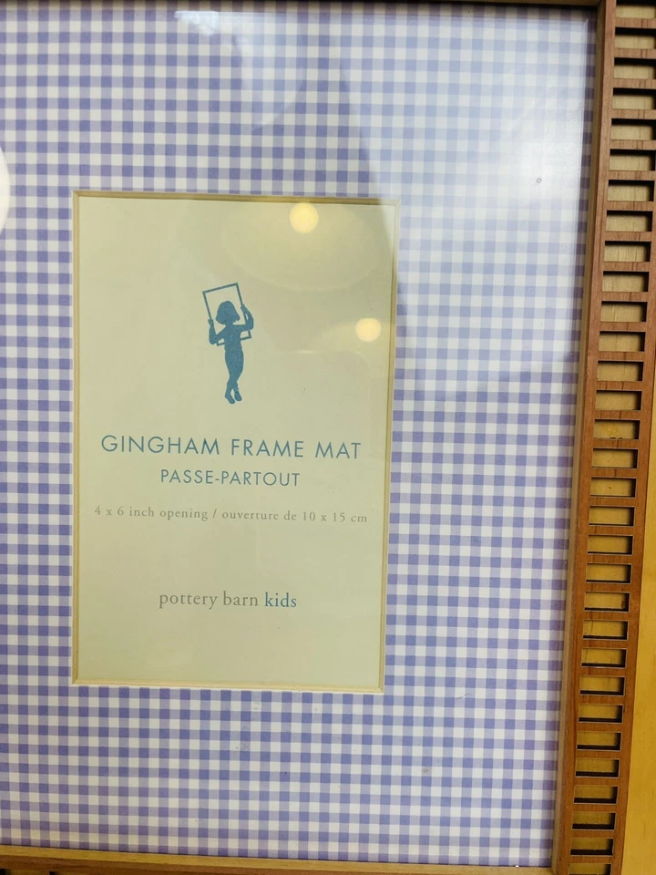 Marco de fotos Pottery Barn Kids púrpura de guinga 4 X 6 tapete en marco recortado Foto 2 de 4