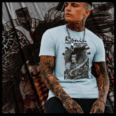 Ronin samurai warrior t-shirt Japanese masterless samurai impaled with arrows 