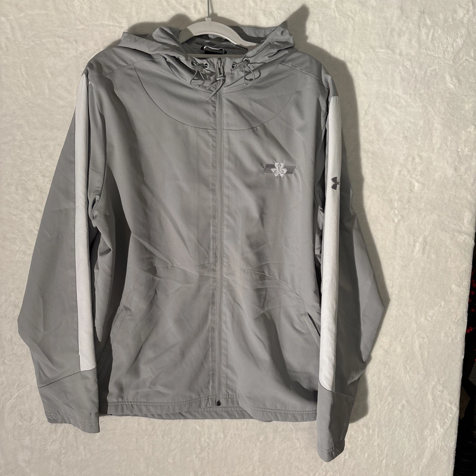 Under Armour Mod Grey UA Storm Technology Lightweight Hooded L Golf Jacket NWT