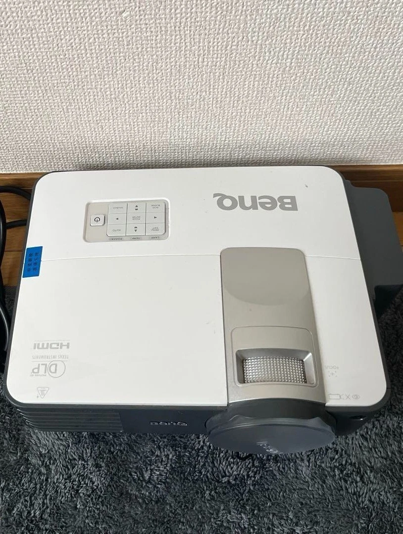 BenQ W1080ST 1080P Short Throw DLP Home Theater Digital Projector 