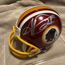 Sean Taylor Autographed  Mini Helmet 🔥Redskins 🔥 Rare!