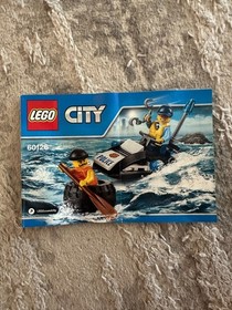 LEGO CITY: Tire Escape (60126) 100% Complete with Instructions