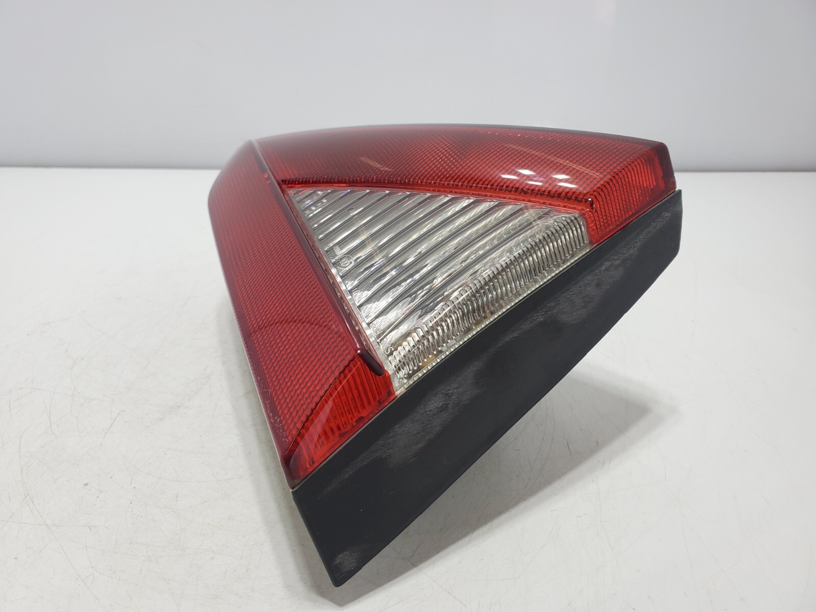 ✅ 2013-2019 OEM Maserati GT Rear Left Driver Side Inner Tail Light Lamp