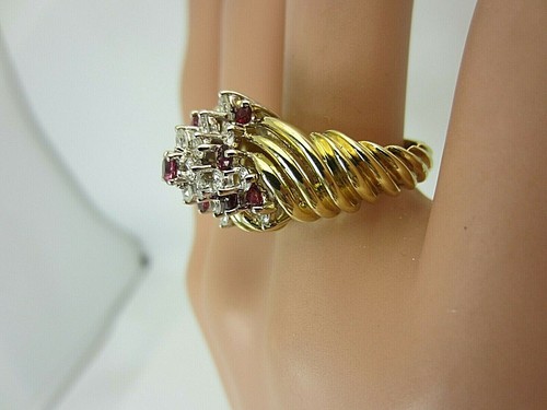 18k Yellow Gold Ruby and Diamond Twist Cluster Ring 2.00 ct TW - Picture 4 of 12