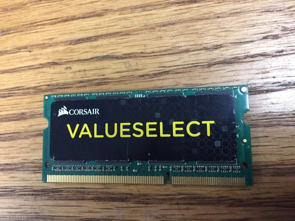 CORSAIR ValueSelect 4GB DDR3 1066 (PC3 8500) Laptop Memory - Image 2 of 2