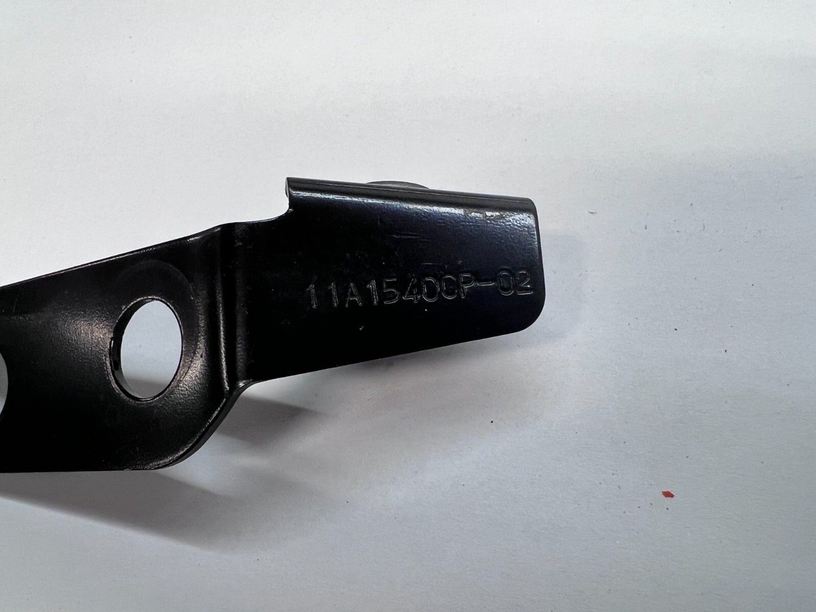 MCLAREN 650S REAR QUARTER ROCKER PANEL MOLDING MOUNT BRACKET  OEM 11A1540CP