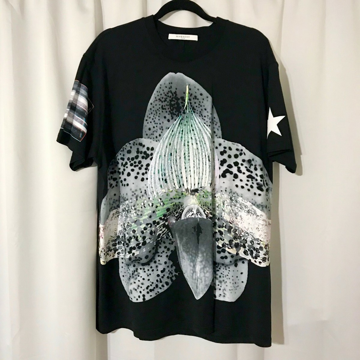 $890 Givenchy Orchid Print Tshirt Columbian Fit