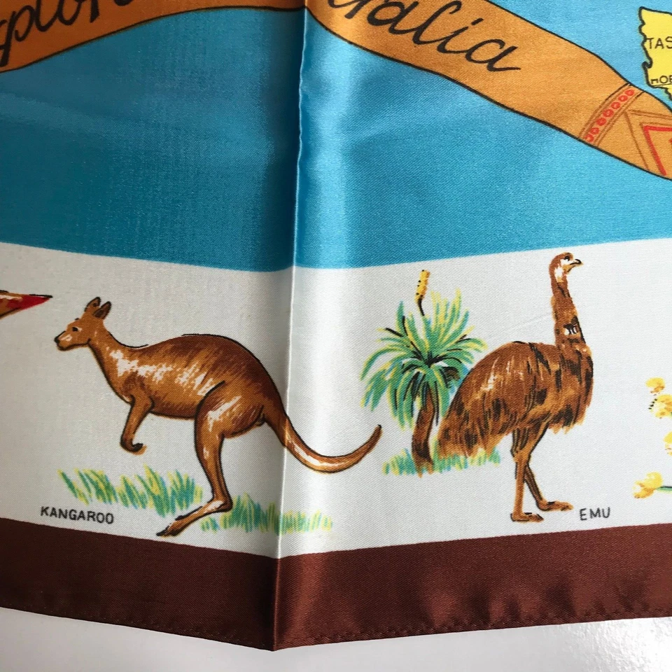 Bufanda vintage hecha en Japón acetato satinado real impresa a mano Foto 3 de 4