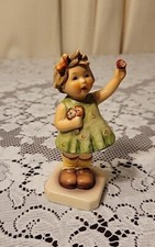FOREVER YOURS HUMMEL #793 ~  GOEBEL FIGURINE CLUB EDITION ~~ NICE