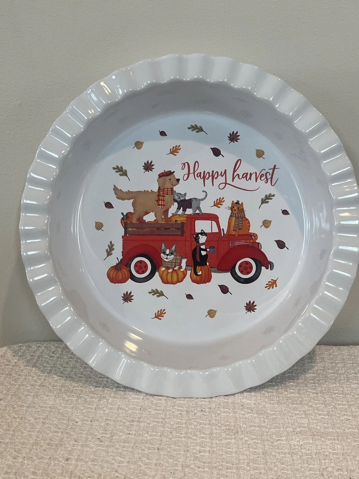 Vintage Happy Harvest Nantucket Pie Plate Pan 10” Ceramic Fall Leaves Puppy Cat