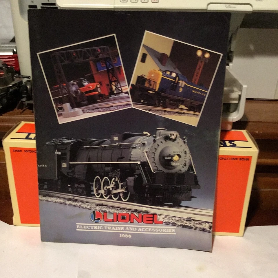 LIONEL 1988 Spring and Main Catalogs  - Image 2 of 2