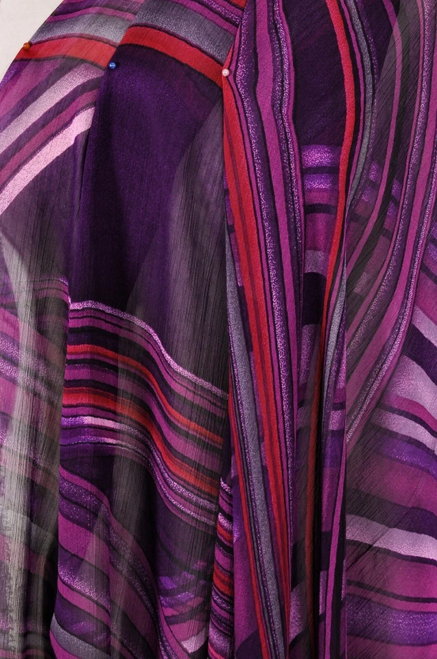 IMPRESIONANTE VESTIDO DE TELA DE GASA DE DISEÑO ABSTRACTO ROJO A RAYAS ARTESANAL PATCHWORK CHATARRA Foto 3 de 4