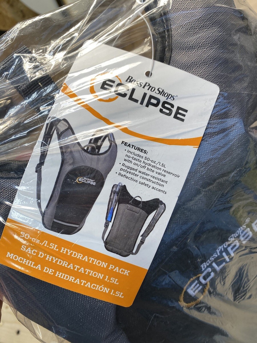Bass Pro Shops Eclipse 1.5L Hydration Fluids Backpack Gray 