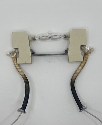 00174136 for Bosch Gaggenau Wall Oven Bulb Halogen 230V 60W Bulb Kit 174136 Used