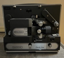 Vintage BELL  HOWELL 1734B Auto-Threading Super 8mm Movie Projector 1734 B
