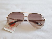 GUESS Gold Frame Brown Gradient Lenses Tortoise Shell Handle