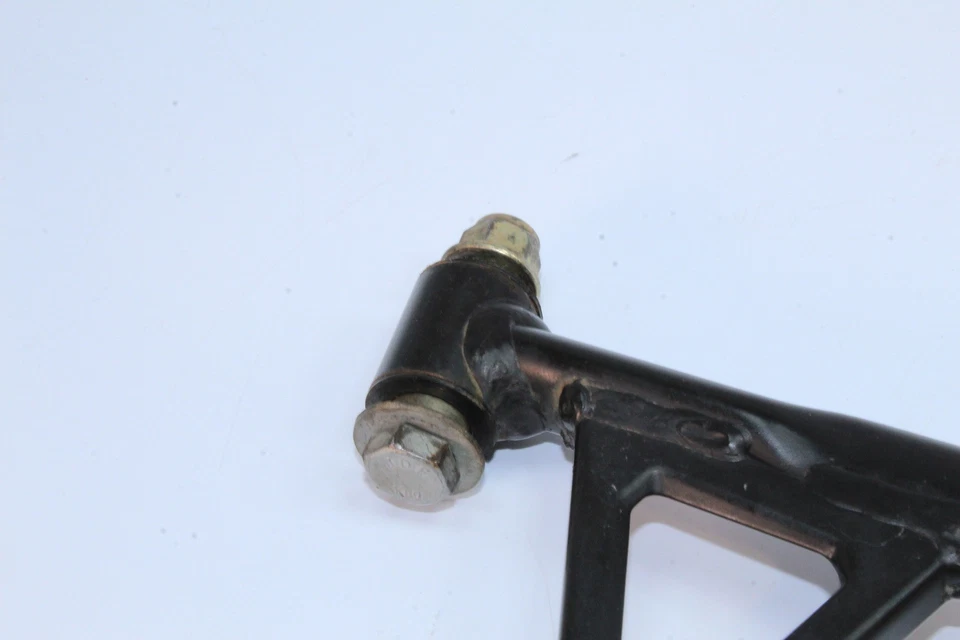 2015-2018 SKI-DOO RENEGADE 1200 ADRENALINE 4-TEC OEM RIGHT UPPER ARM  505073416 - Image 4 of 4