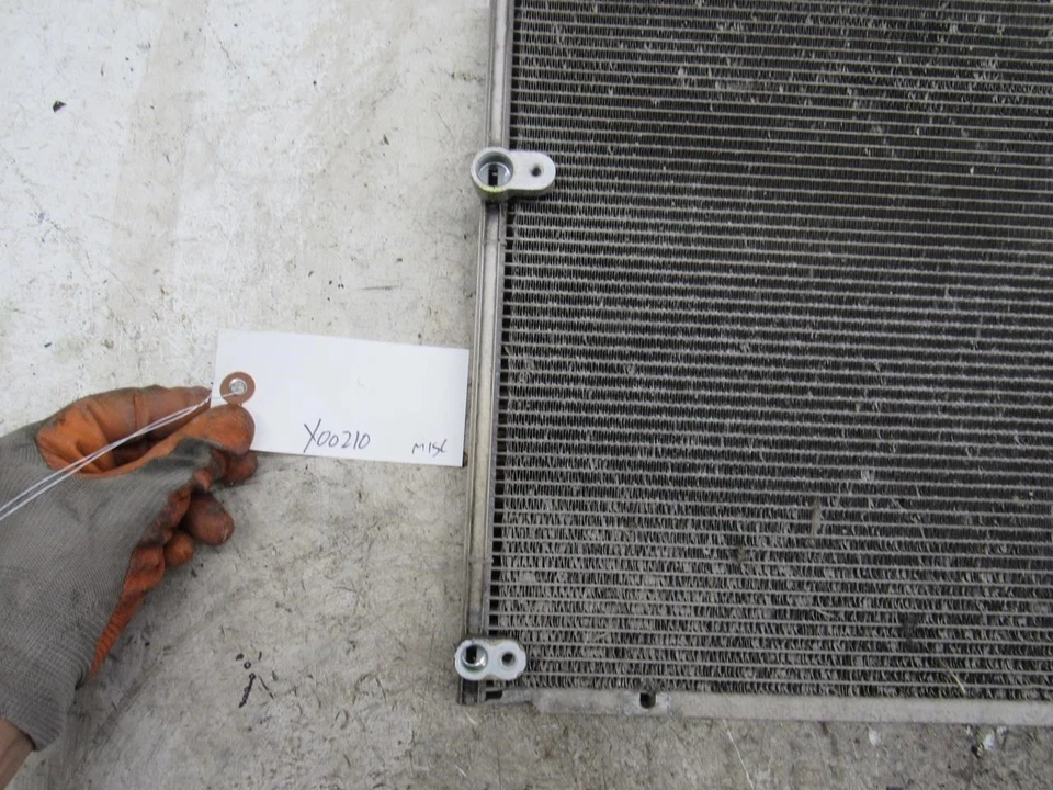 2004 2009 Toyota Prius hybrid ac air condition condenser assembly OEM - Image 3 of 4