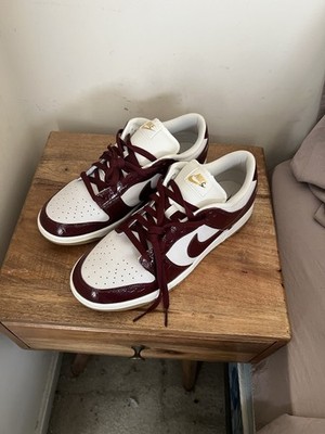 NIKE DUNK LOW SE BURGUNDY OFF WHITE GUM SOLE MENS NEW SIZE 10 WMN 12.5 FJ2260