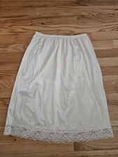 Vintage Lorraine Slip Nylon Half Slip Huge Lace Hem Sz 1X USA Ivory 26"