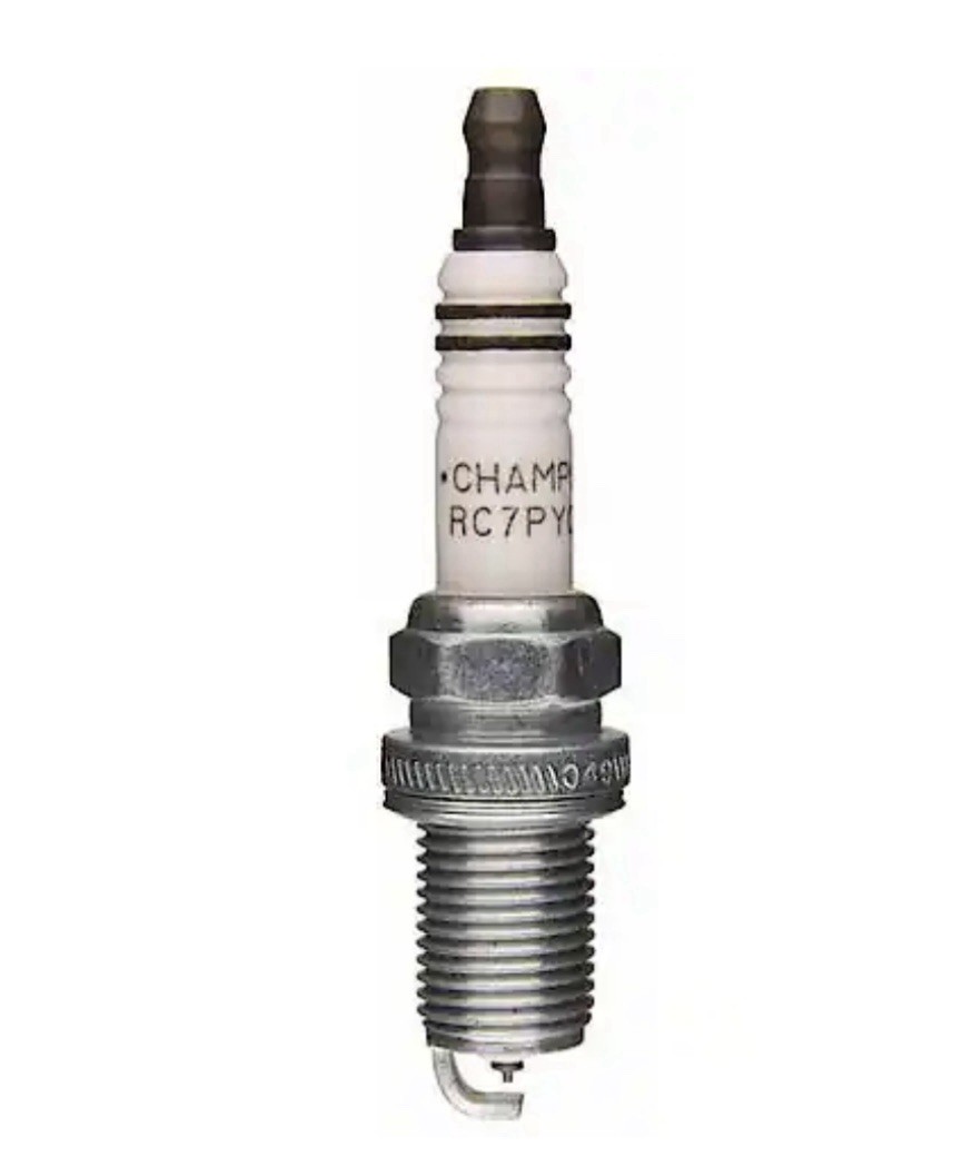 Champion Platinum Spark Plugs 3340 RC7PYCB4 QTY 4