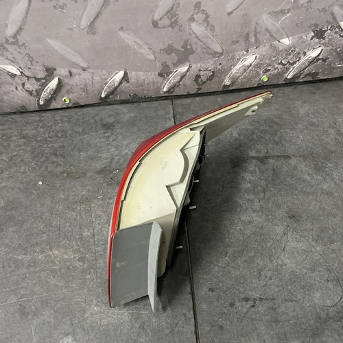 OEM Hyundai Sonata Tail Light Assembly 2011 Left / Driver / LT - Picture 5 of 7