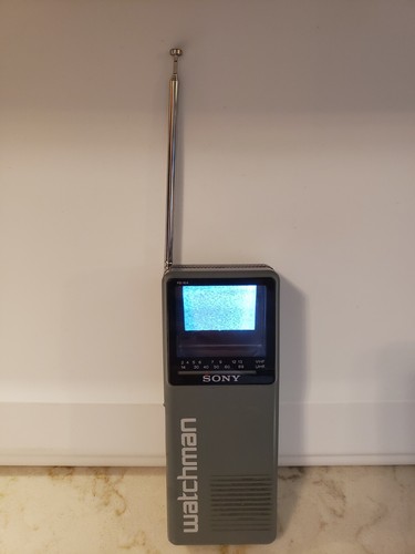 Vintage Sony Watchman FD-10A Portable Handheld B/W Television TV with Case 1989! - Picture 2 of 12