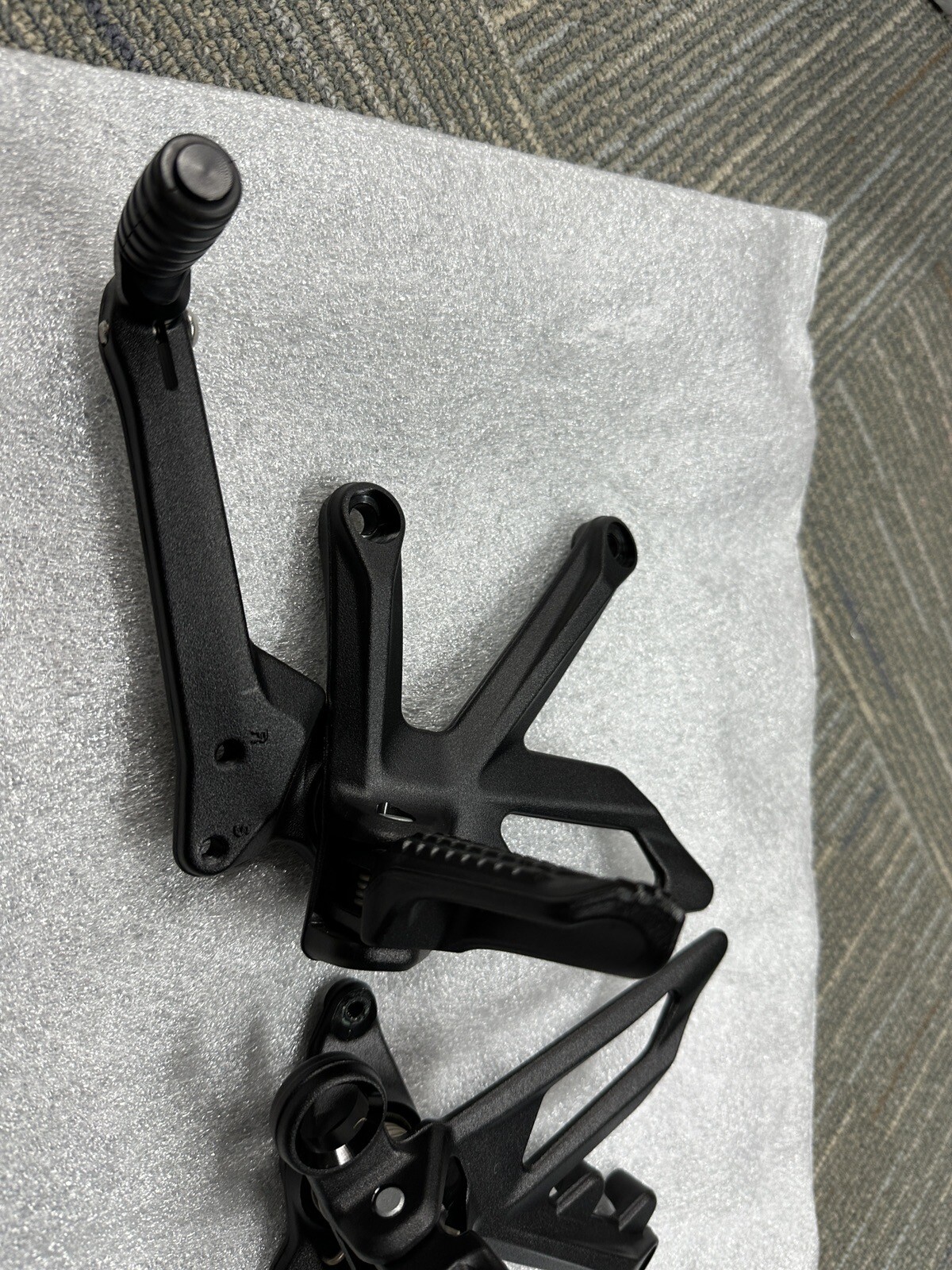 KTM 1290 Superduke Rearsets Rear Sets Pegs Foot Controls 2023 FREE