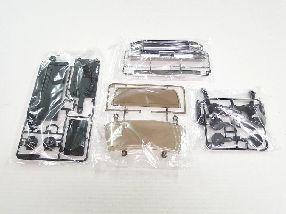NEW TAMIYA BLACKFOOT 2016 Body Plastics Set TE - Image 4 of 4