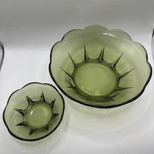 Anchor Hocking Vintage 2 Pc Avocado Green Glass Chip and Dip Set Swedish Modern