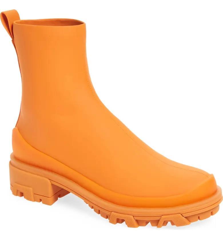 $425 Rag Bone Shiloh Sport Water Resistant Boot in Burnt