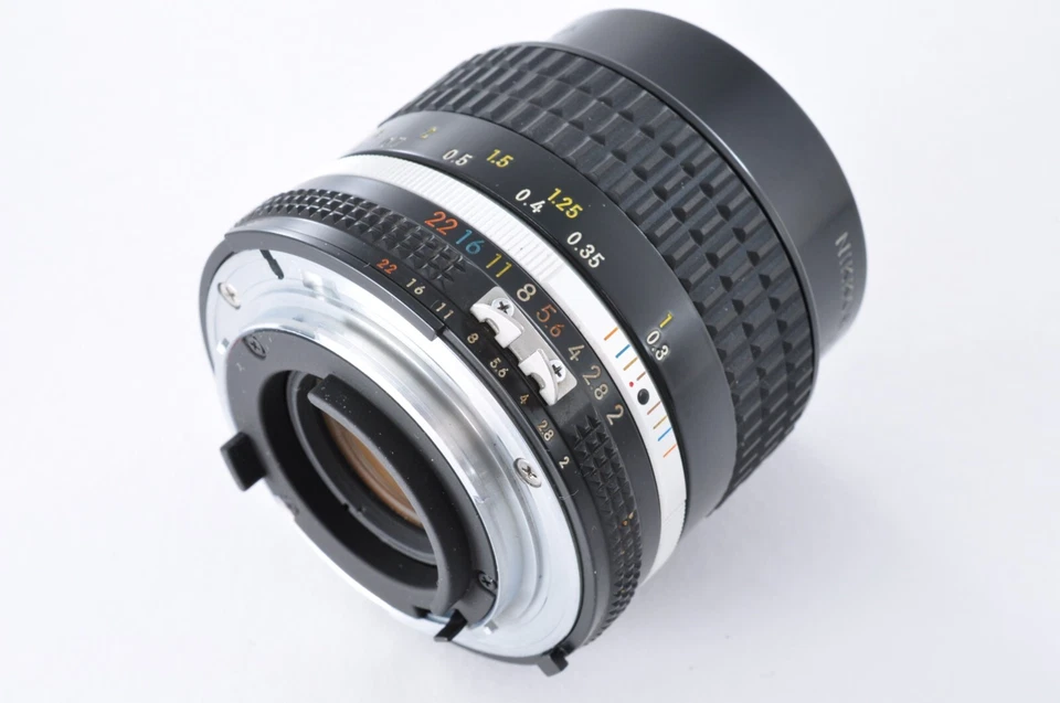 Lente Nikon Nikkor Ai-s 35 mm f/2 F #88 libre de impuestos de EE. UU. [Casi como nueva+++++ con CAJA] Foto 3 de 4