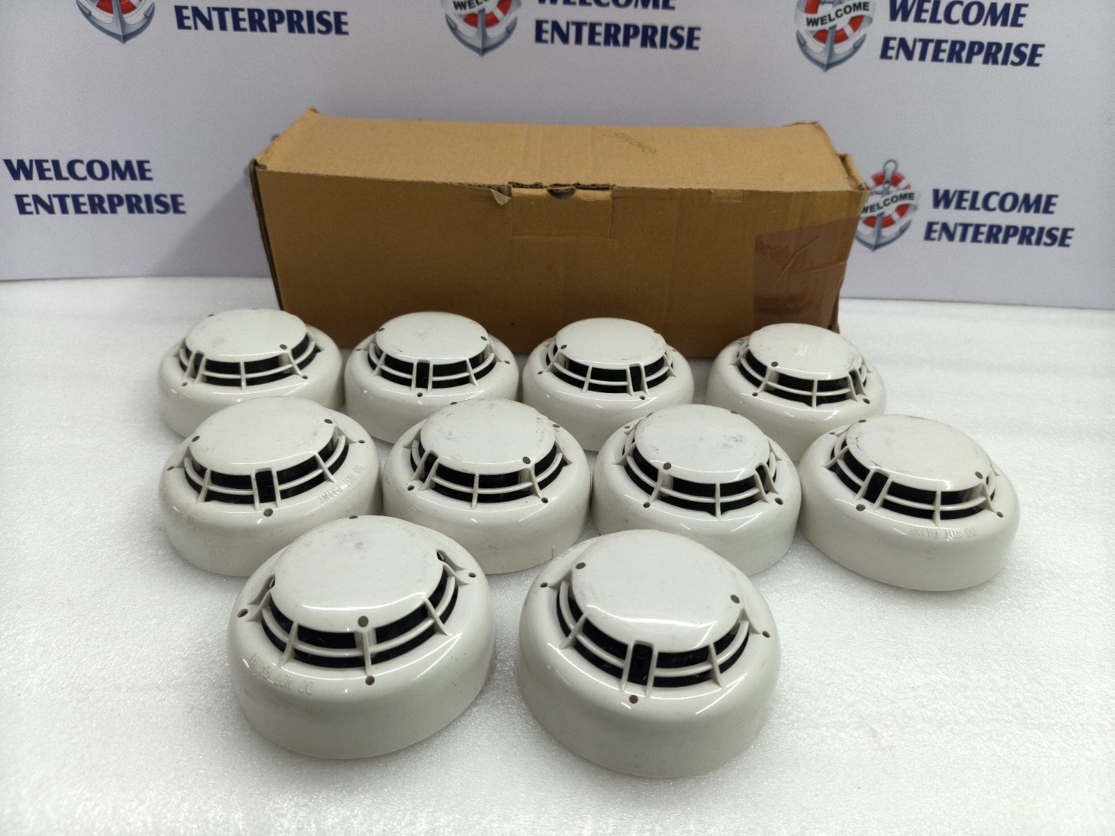 Schneider Electric FFSULH2001 ESMI ADDRESSABLE SMOKE DETECTOR [LOT OF 10]