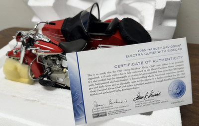 Undisplayed Franklin Mint 1965 Harley Davidson Electra Glide/Sidecar B11E848