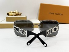 Louis Vuitton Square Black Sunglasses Gray Tinted Lens Women Designer