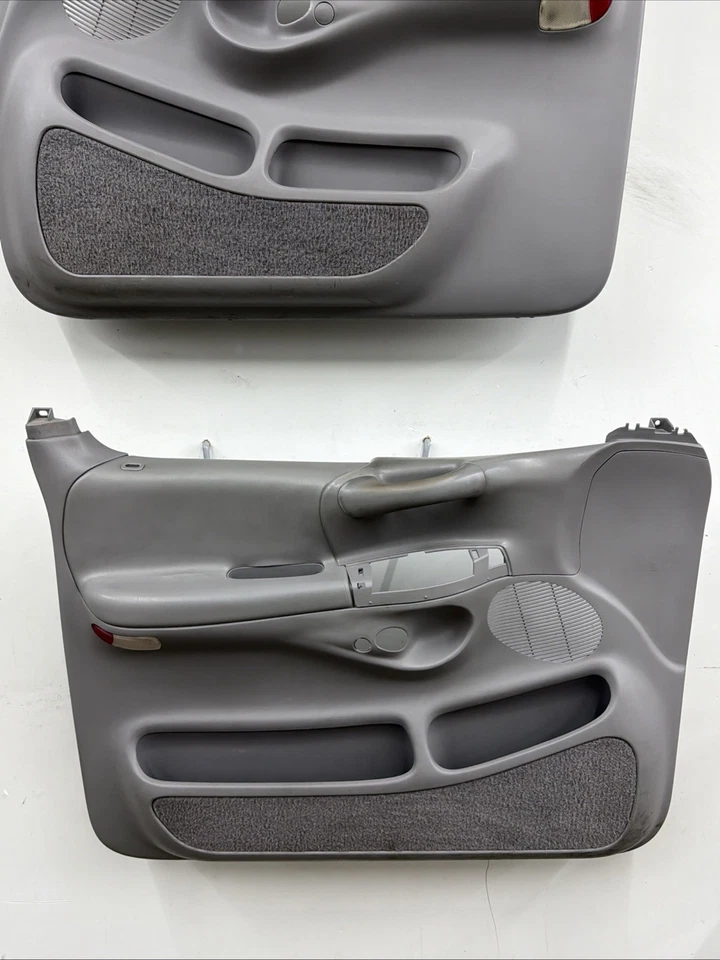 Ford F-150 1997-1998 par de paneles de puertas eléctricas gris OEM Foto 2 de 4