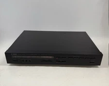 YAMAHA T-70 NATURAL SOUND AM/ FM STEREO