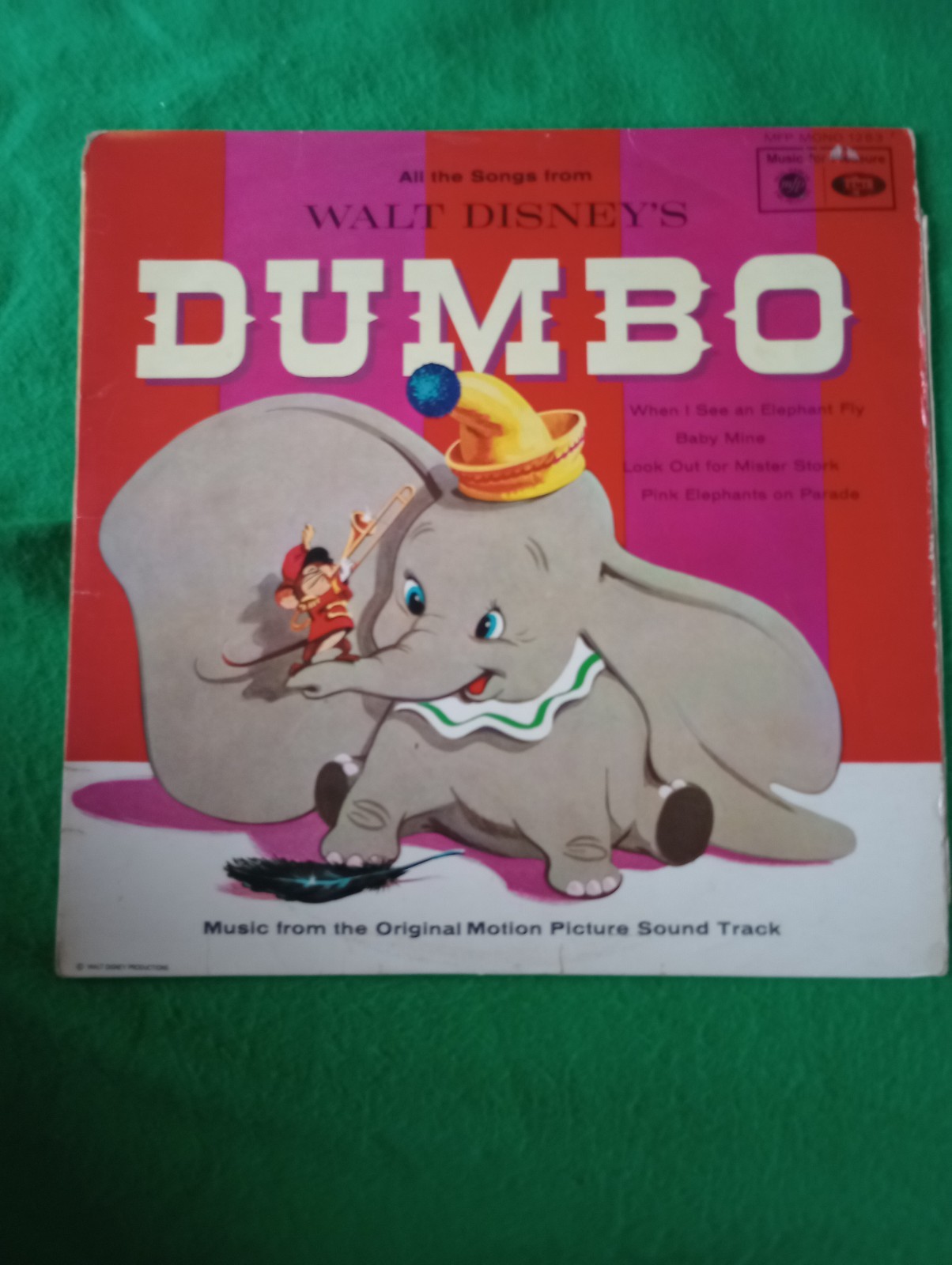 Walt Disney Dumbo Soundtrack Vinyl – MFP 1283 – Original Motion Picture Music