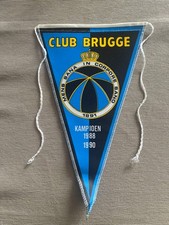 Superbe grand  fanion Football - CLUB BRUGGE  - BELGIQUE