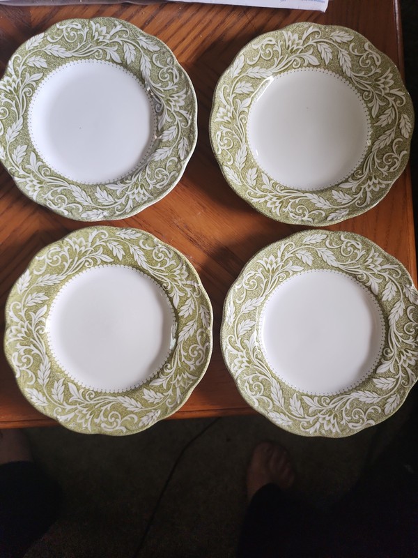 J&G Meakin Royal Staffordshire Renaissance Victoria 4Dessert Plates 7” England