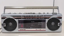 Vintage soundesign stereo AM/FM,CASSETTE  PLAYER