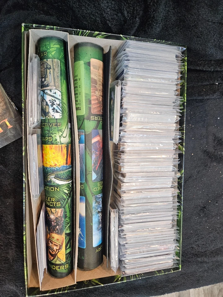 Legendary Encounters: An Alien Deck Building Game & Predator deck building game  - Image 2 of 3