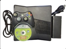 XBOX 360 S Console Model 1439 w/ Open Season Game